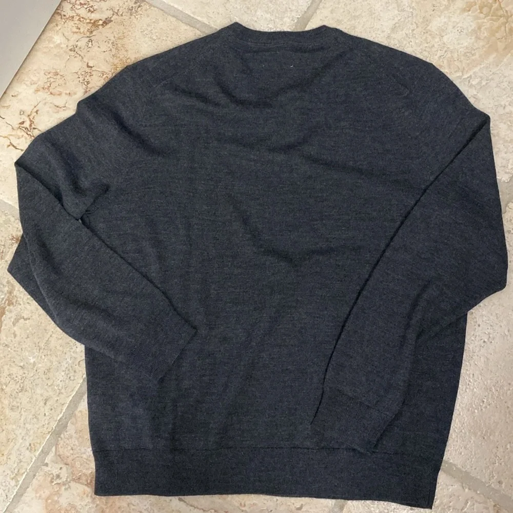 Club Room Mens Merino Wool Sweater V Neckline Long Sleeve Grey Preppy office XL